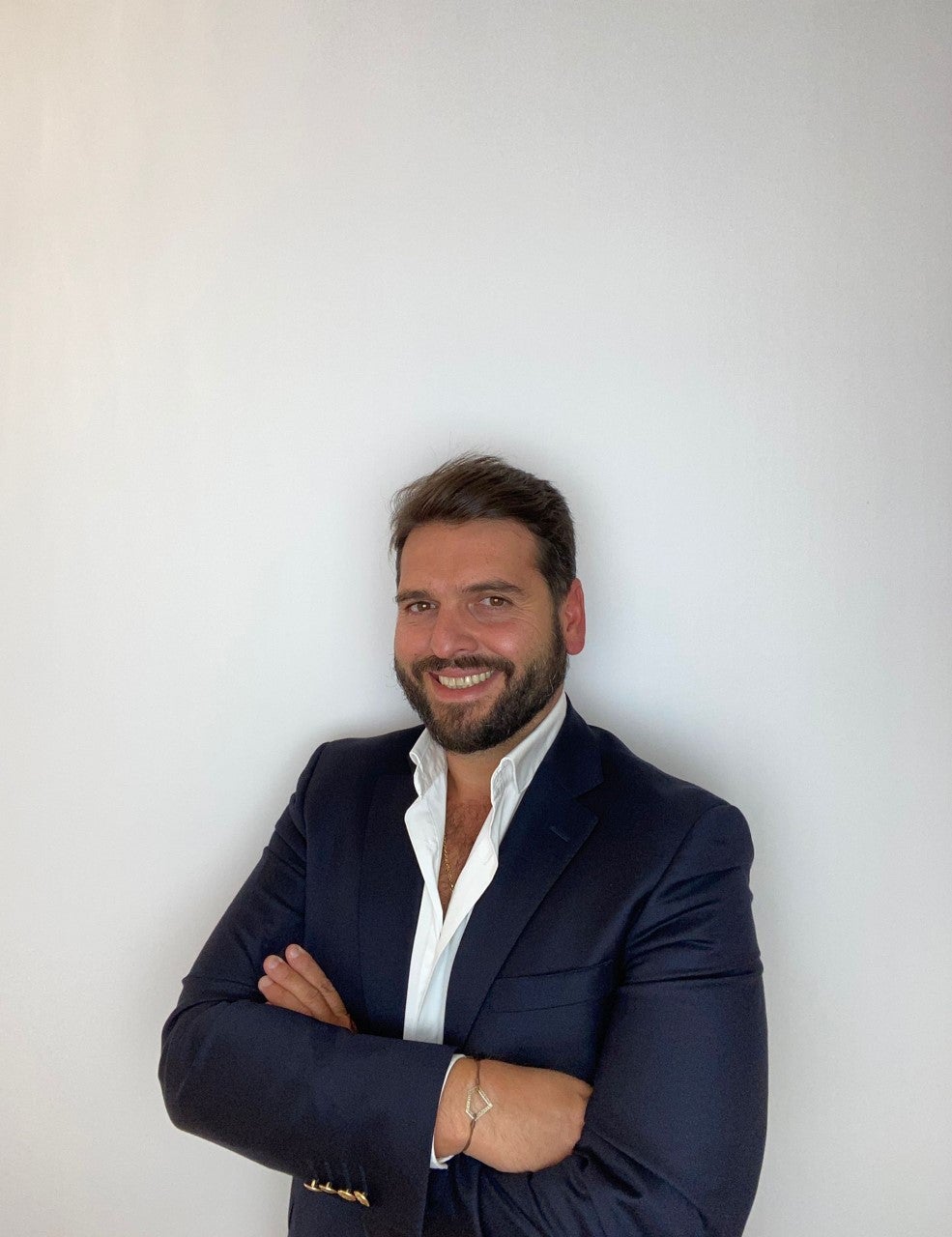 En Más de Uno Granada hemos entrevistado a Manuel Carvajal, CEO de Rinoagro, primera concesionaria virtual de maquinaria agrícola En Más de Uno Granada hemos entrevistado a Manuel Carvajal, CEO de Rinoagro, primera concesionaria virtual de maquinaria agrícola
