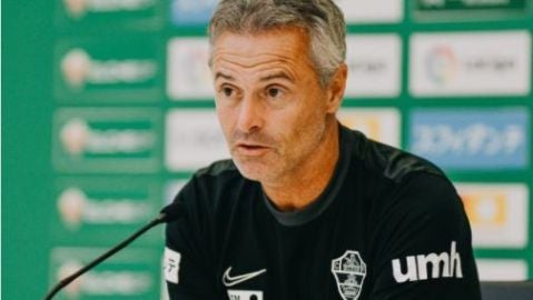 Fran Escrib&aacute;, entrenador del Elche.