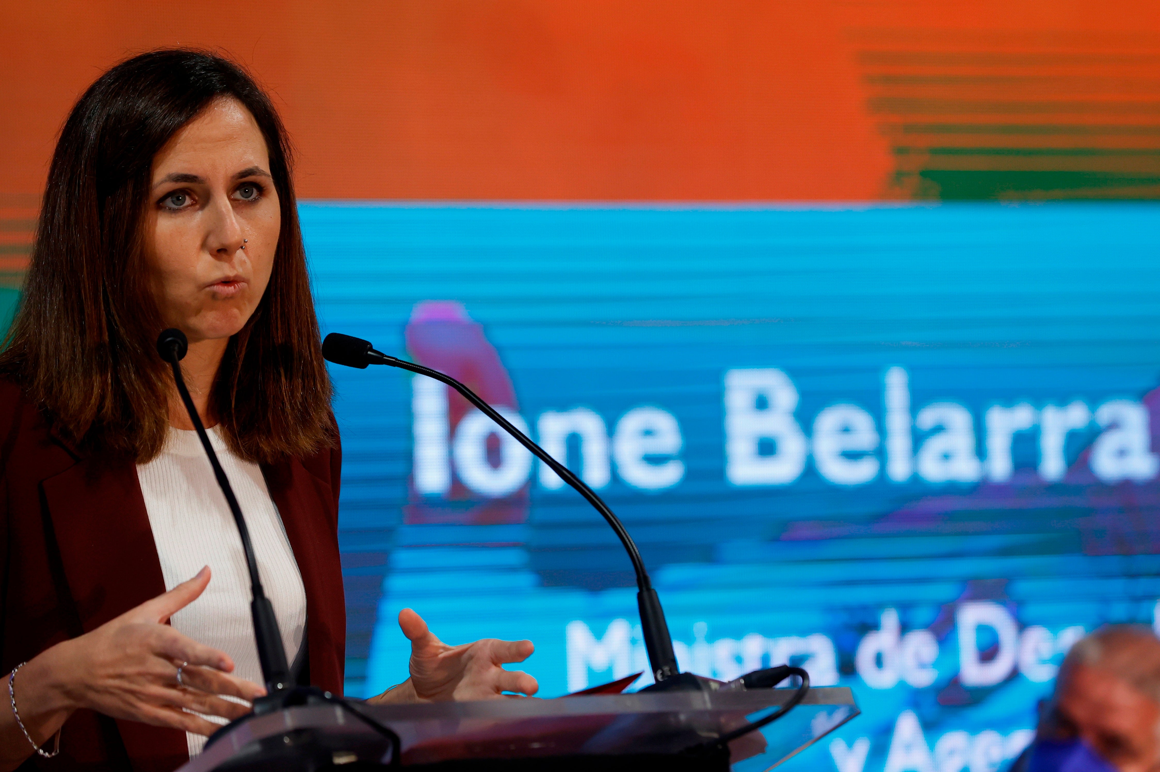 ¿Cómo y quién puede solicitar la nueva ayuda de 100 euros por hijo del Gobierno? ¿Cómo y quién puede solicitar la nueva ayuda de 100 euros por hijo del Gobierno?