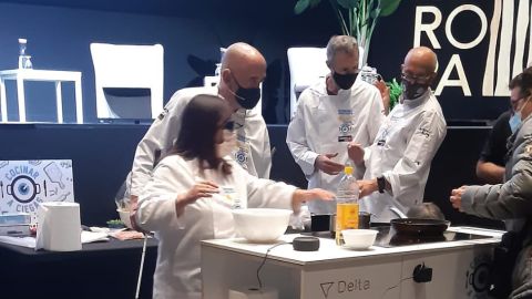 Cocinar a ciegas en Miniature Congres