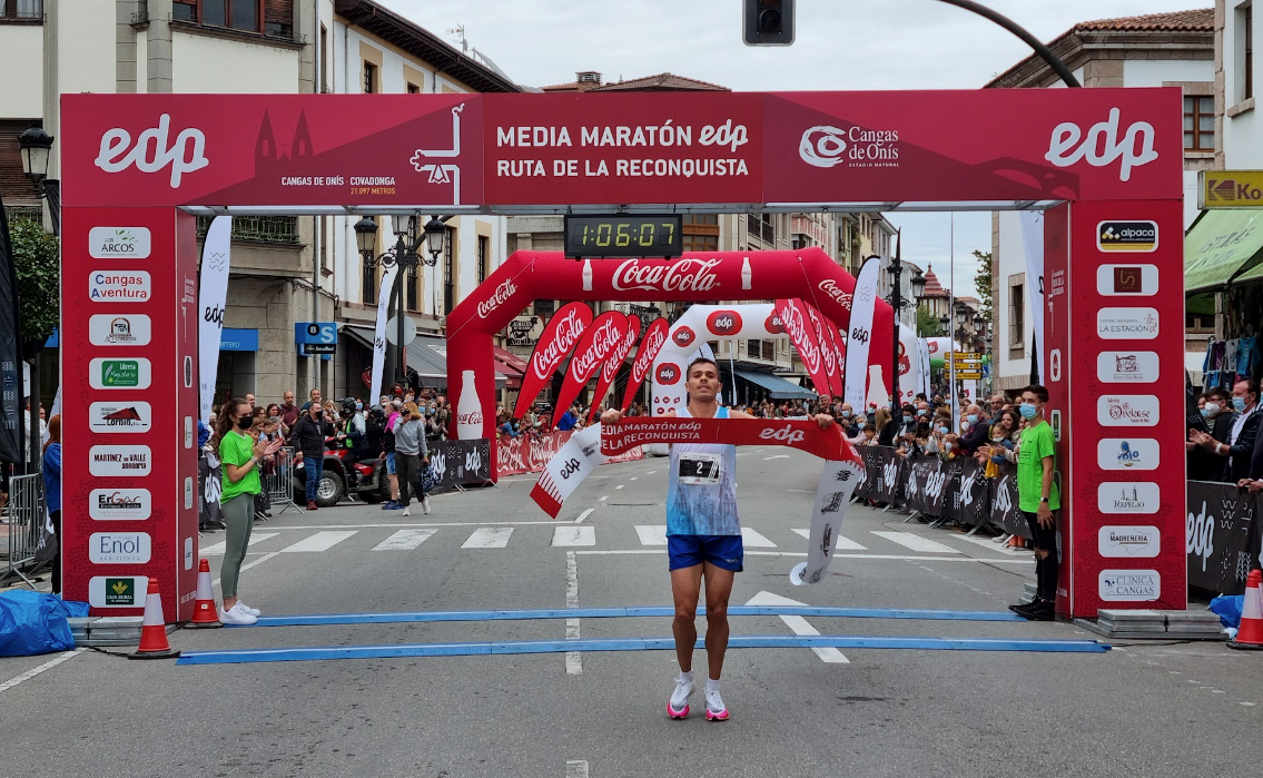 Nuno Costa y Jessica López vencen en la 33ª Media Maratón EDP Ruta de la Reconquista Nuno Costa y Jessica López vencen en la 33ª Media Maratón EDP Ruta de la Reconquista