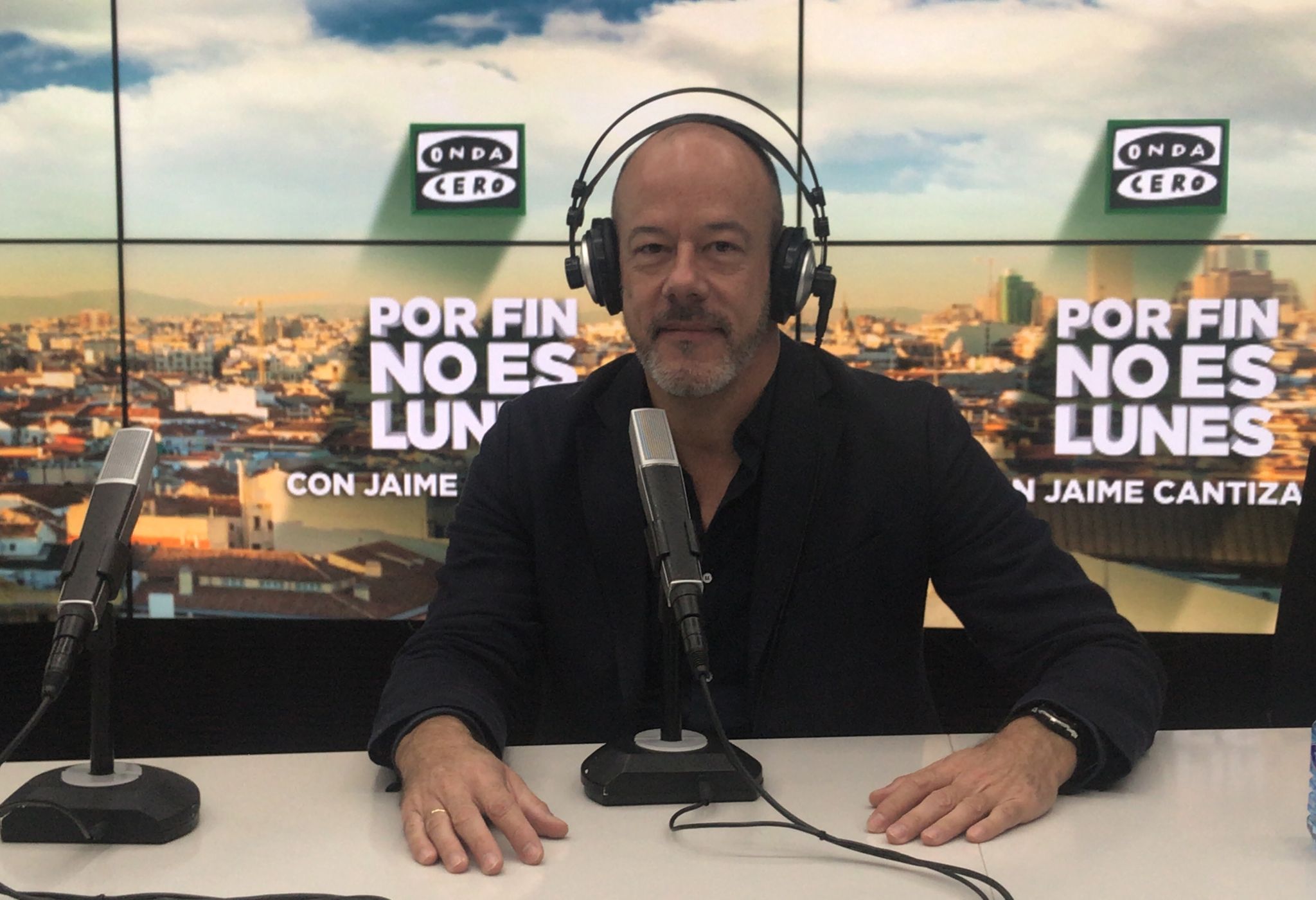 Borja Ortiz de Gondra: "¿Qué es mejor: recordar y que siga doliendo u olvidar y que deje de doler?" Borja Ortiz de Gondra: "¿Qué es mejor: recordar y que siga doliendo u olvidar y que deje de doler?"