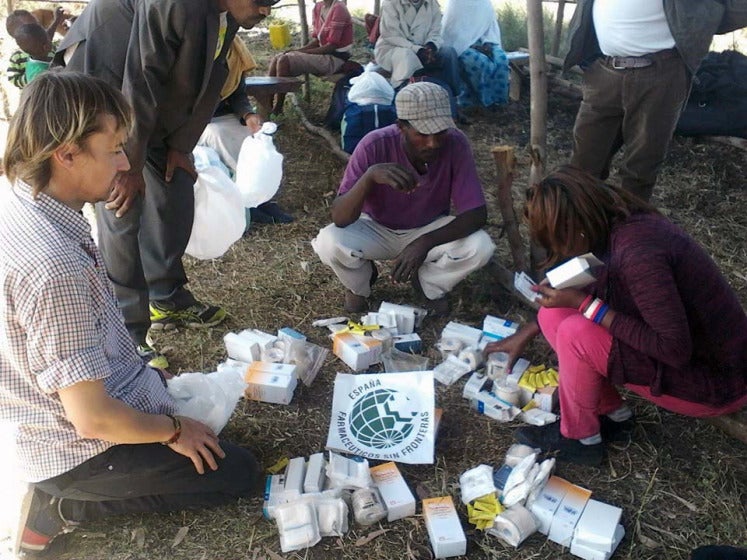Los voluntarios españoles que llevan ayuda humanitaria a Etiopía en plena guerra Los voluntarios españoles que llevan ayuda humanitaria a Etiopía en plena guerra