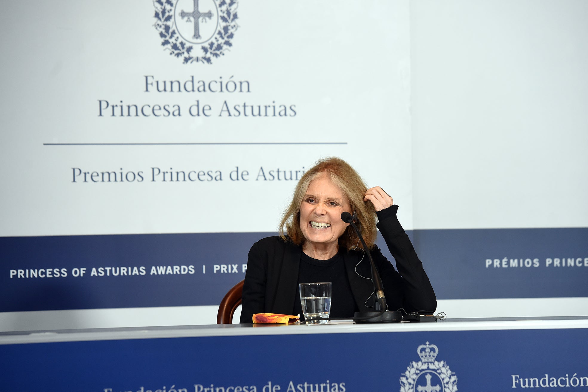 Gloria Steinem: "Somos seres vivos únicos y distintos" Gloria Steinem: "Somos seres vivos únicos y distintos"