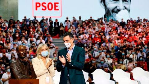 Homenaje del PSOE a Rubalcaba
