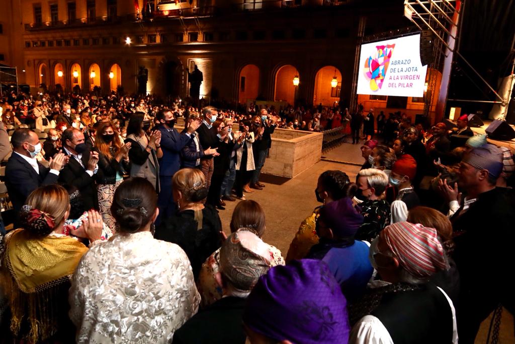 En torno a 160.000 personas han disfrutado de los actos del Pilar En torno a 160.000 personas han disfrutado de los actos del Pilar