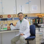 Emlio Alba, oncólogo