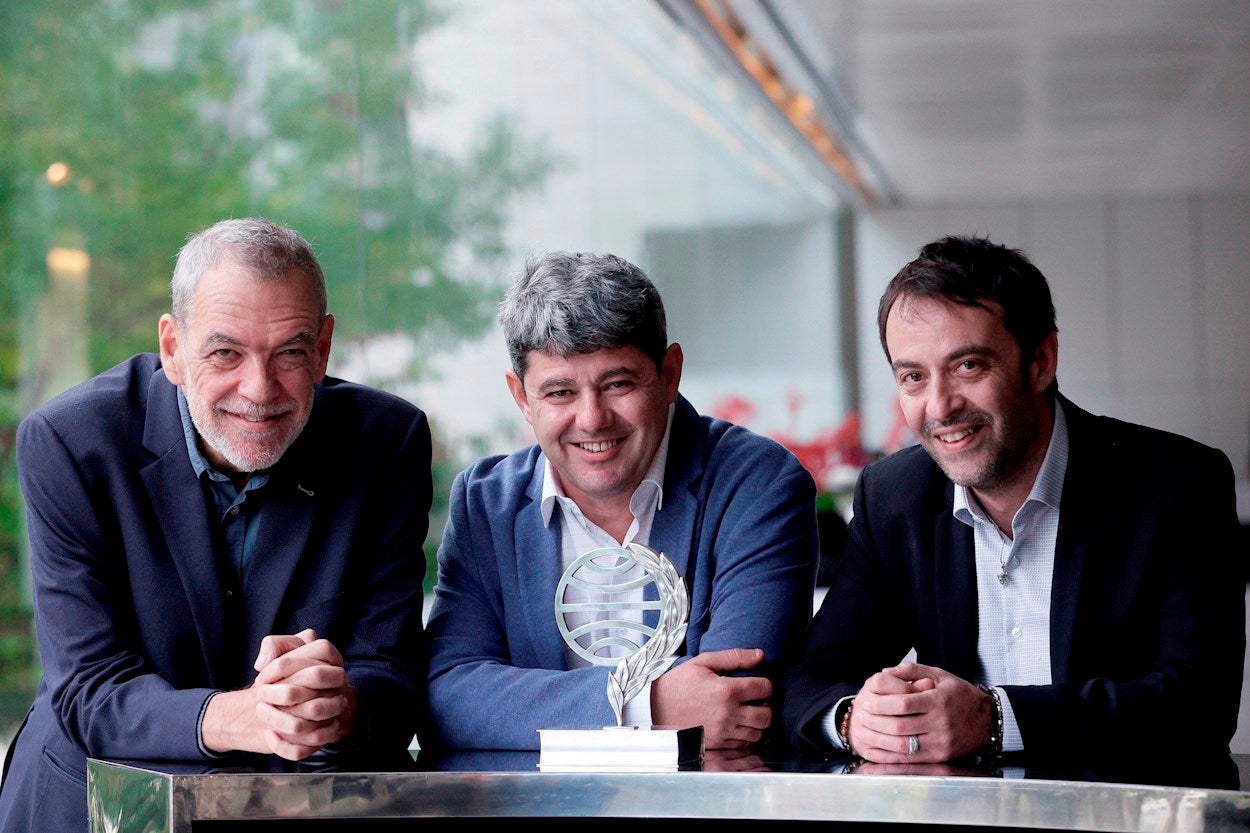 Carmen Mola: “Es nuestra novela con más calado social y la más compleja y ambiciosa” Carmen Mola: “Es nuestra novela con más calado social y la más compleja y ambiciosa”