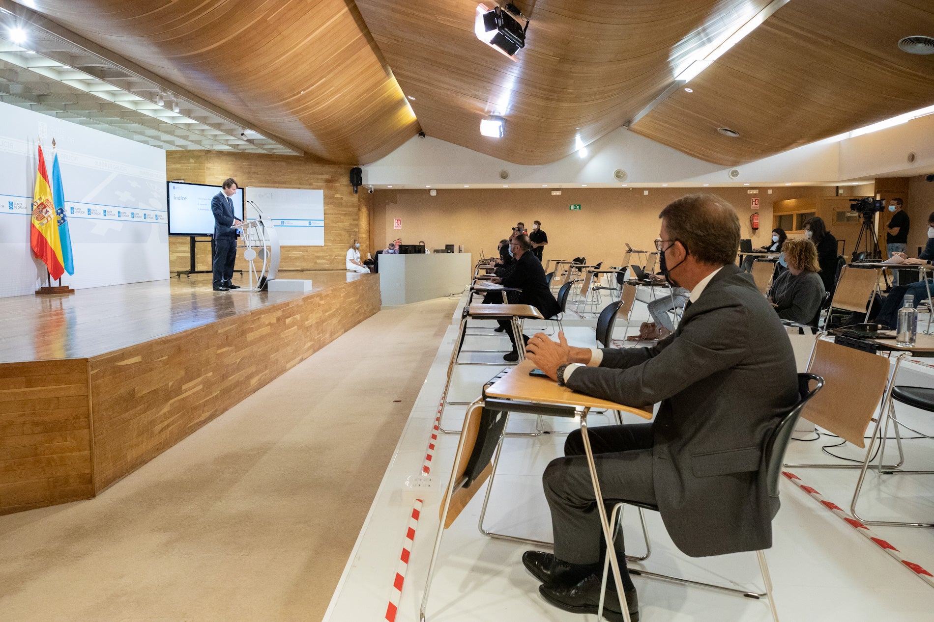 La Xunta rebaja el tramo autonómico del IRPF para las rentas bajas y medias La Xunta rebaja el tramo autonómico del IRPF para las rentas bajas y medias