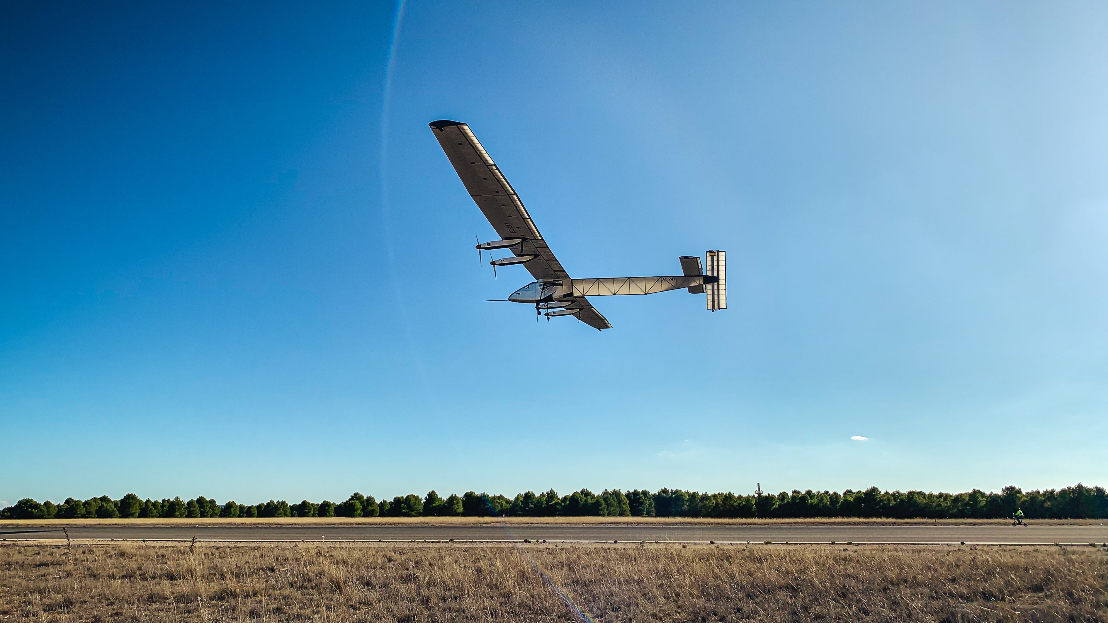 Skydweller destaca el nivel de la UTE de Valdepeñas que realizará las obras del aeródromo Skydweller destaca el nivel de la UTE de Valdepeñas que realizará las obras del aeródromo