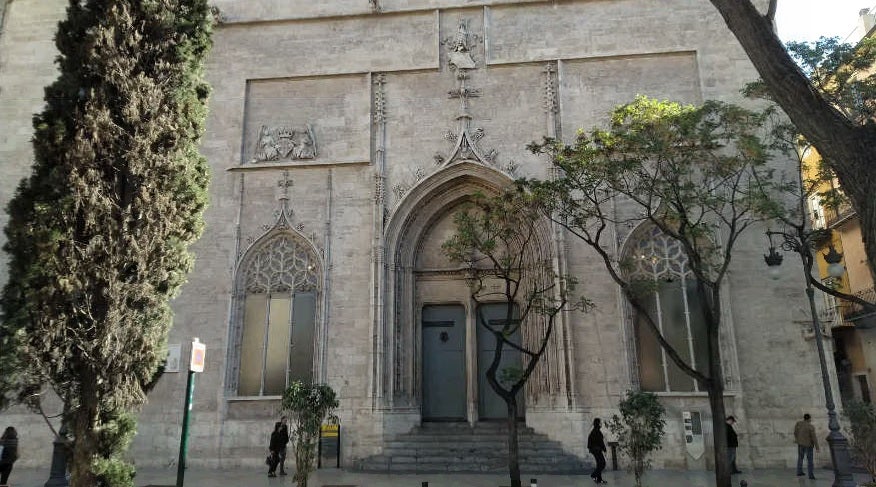 El Colectivo ‘Ciutat vella i viva’ rechaza las cámaras que controlarán el tráfico en el distrito El Colectivo ‘Ciutat vella i viva’ rechaza las cámaras que controlarán el tráfico en el distrito