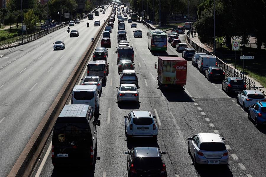 Este es el dinero que recauda el Gobierno en impuestos a los conductores: IVA de combustibles, circulación... Este es el dinero que recauda el Gobierno en impuestos a los conductores: IVA de combustibles, circulación...