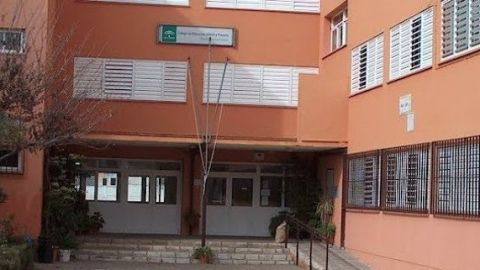 Fachada del colegio donde se produjo la agresión