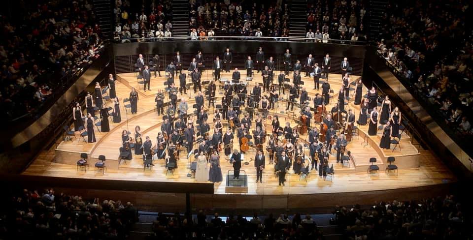 Entrevista con el director de "El León de Oro" después de su concierto en la Philharmonie de Paris Entrevista con el director de "El León de Oro" después de su concierto en la Philharmonie de Paris