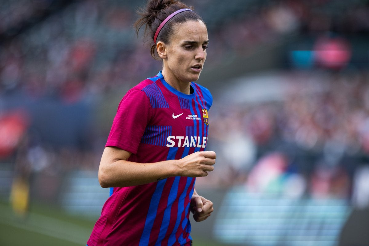 Ellas Juegan 05X08: Melanie Serrano: "Me quedé en el Barça cuando ninguna futbolista quería jugar aquí" Ellas Juegan 05X08: Melanie Serrano: "Me quedé en el Barça cuando ninguna futbolista quería jugar aquí"