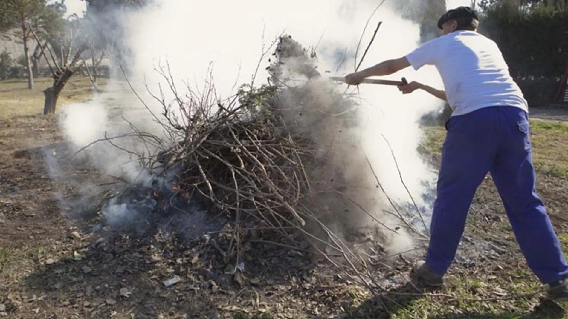 A Xunta prohibe as queimas agrícolas e forestais de particulares ata novo aviso
