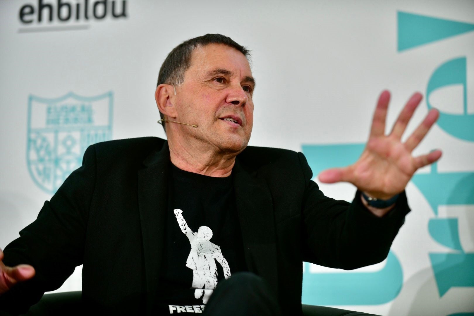 Otegi responde a Bertín por sus palabras sobre el regreso del rey emérito a España: "¿Y el Borbón, qué?" Otegi responde a Bertín por sus palabras sobre el regreso del rey emérito a España: "¿Y el Borbón, qué?"