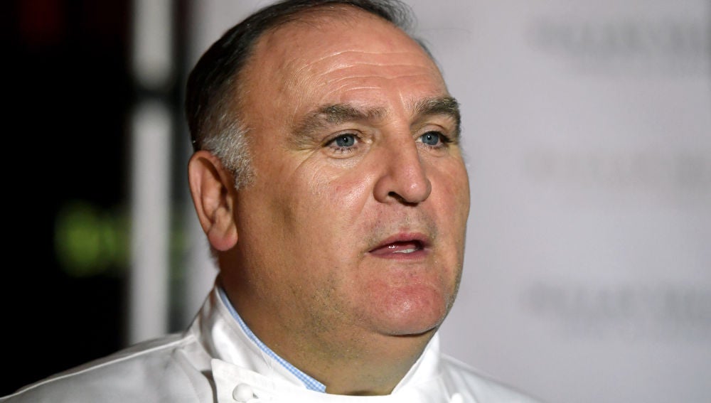 El chef José Andrés y su entusiasmo cantando, "Asturias, patria querida" El chef José Andrés y su entusiasmo cantando, "Asturias, patria querida"