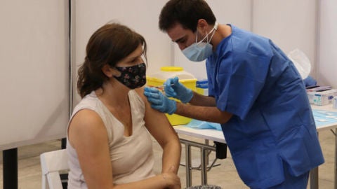 Els experts no contemplen una pujada important de la covid a Catalunya amb l’alt grau de cobertura de vacunació. Els experts no contemplen una pujada important de la covid a Catalunya amb l’alt grau de cobertura de vacunació.