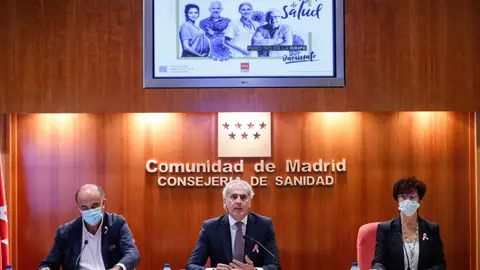 La Comunidad de Madrid dará prioridad a los mayores de 70 años en el inicio de la vacunación contra la gripe La Comunidad de Madrid dará prioridad a los mayores de 70 años en el inicio de la vacunación contra la gripe