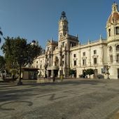 València lanza el concurso para el rediseño definitivo de la plaza del Ayuntamiento