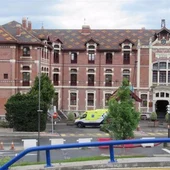 Imagen de la entrada al Hospital de Basurto Imagen de la entrada al Hospital de Basurto