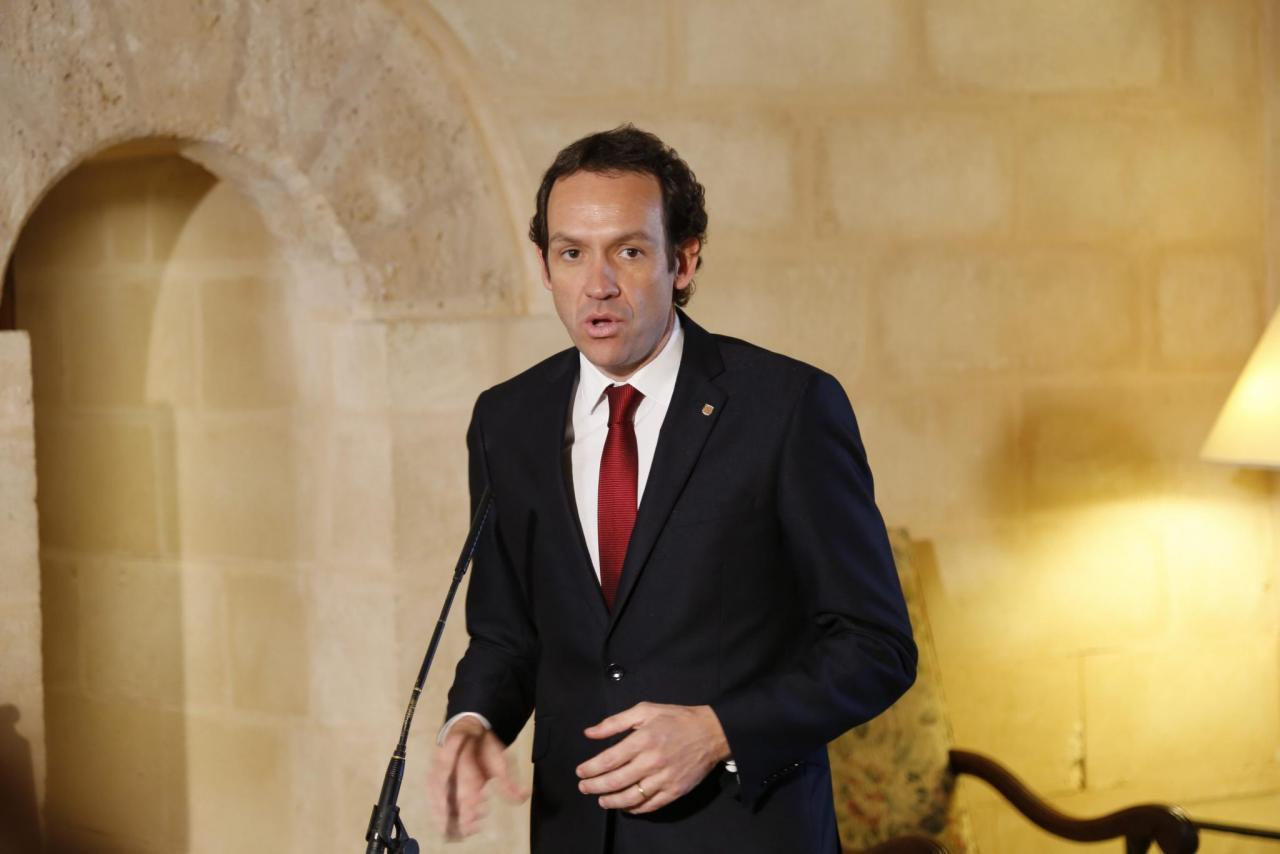 Marc Pons apuesta por transformar el modelo energético desde el PSOE Marc Pons apuesta por transformar el modelo energético desde el PSOE