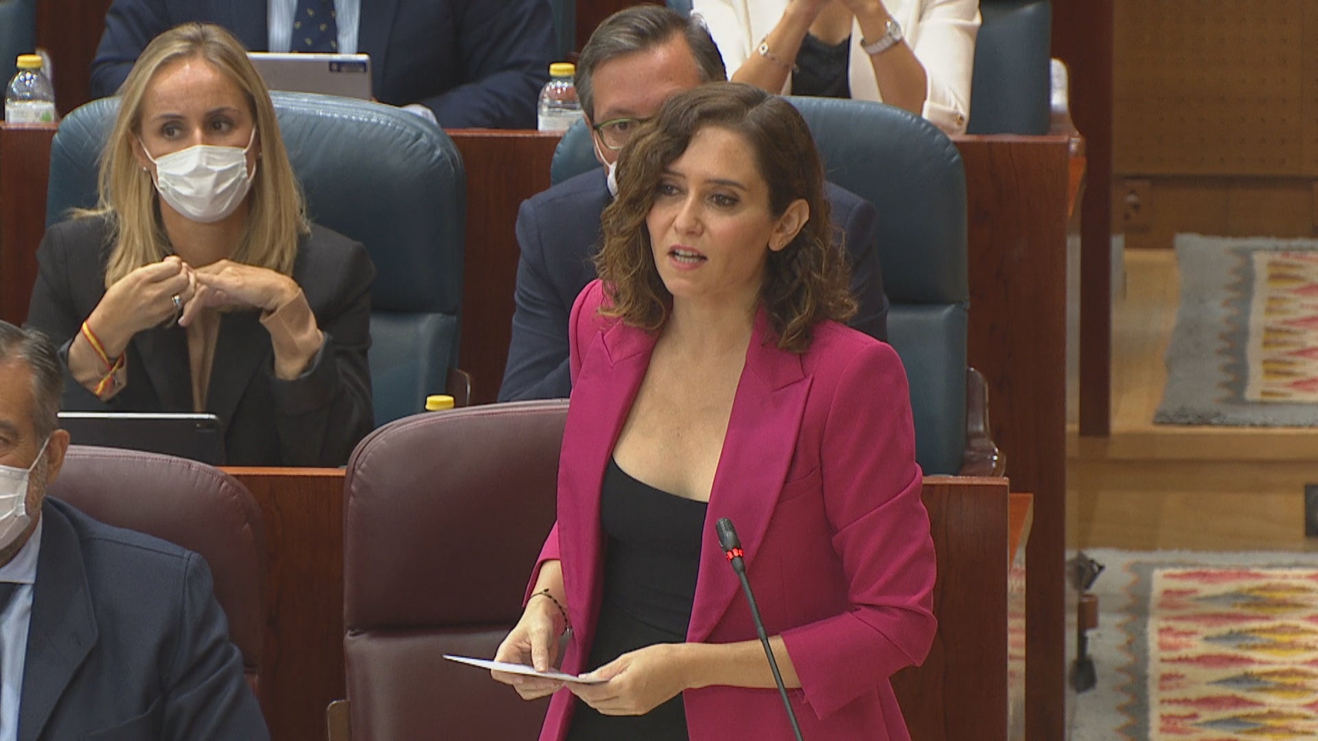 Isabel Díaz Ayuso, sobre Podemos: "No soy yo la del casoplón, ustedes tienen más propiedades que 'Idealista'" Isabel Díaz Ayuso, sobre Podemos: "No soy yo la del casoplón, ustedes tienen más propiedades que 'Idealista'"