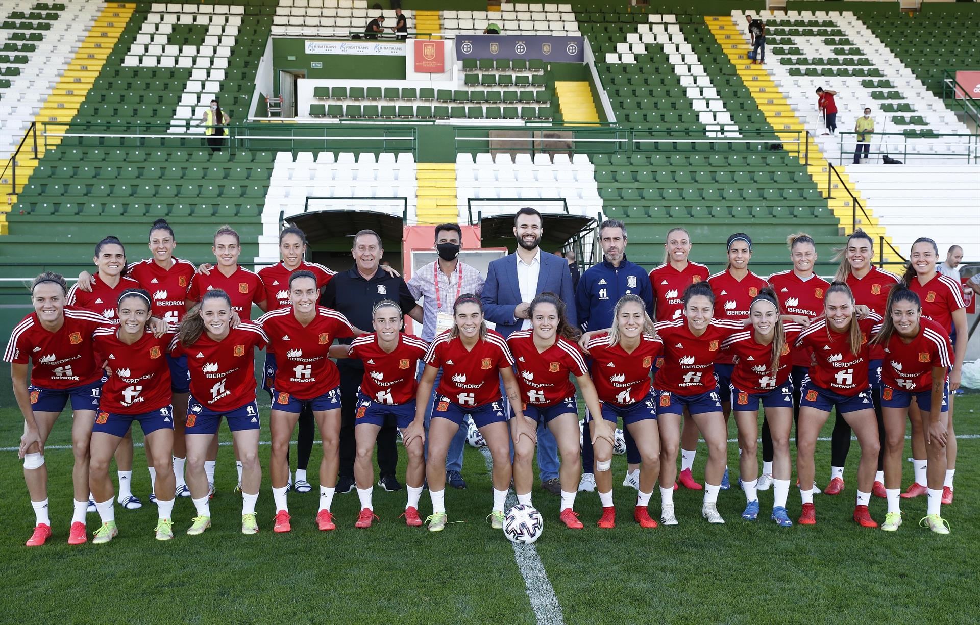 La selección femenina de fútbol juega esta noche en el Príncipe Felipe La selección femenina de fútbol juega esta noche en el Príncipe Felipe
