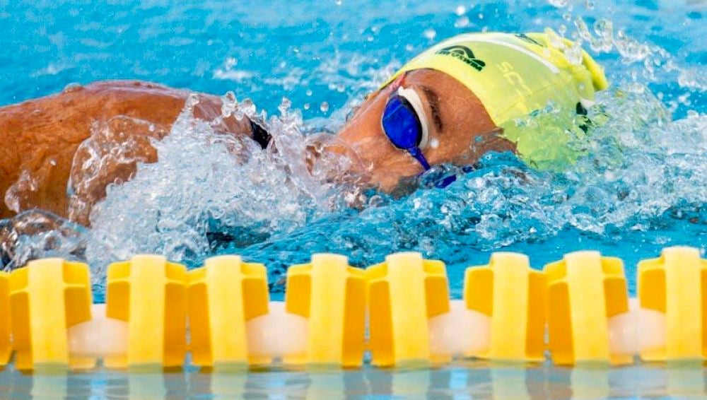 Alba Herrero, nadadora del Club Natación Tenis de Elche.