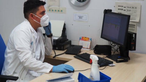 L’atenció primària recupera les visites presencials però només quan siguin necessàries. L’atenció primària recupera les visites presencials però només quan siguin necessàries.