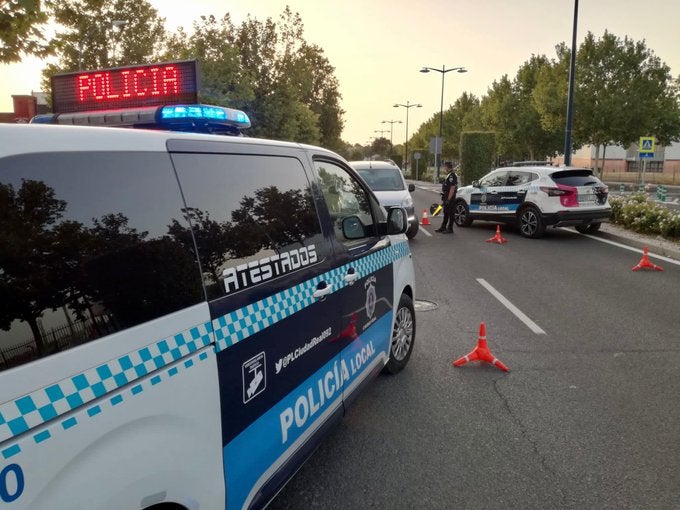 Detienen a un conductor por carecer de permiso e identificarse con documentación falsa en Ciudad Real Detienen a un conductor por carecer de permiso e identificarse con documentación falsa en Ciudad Real