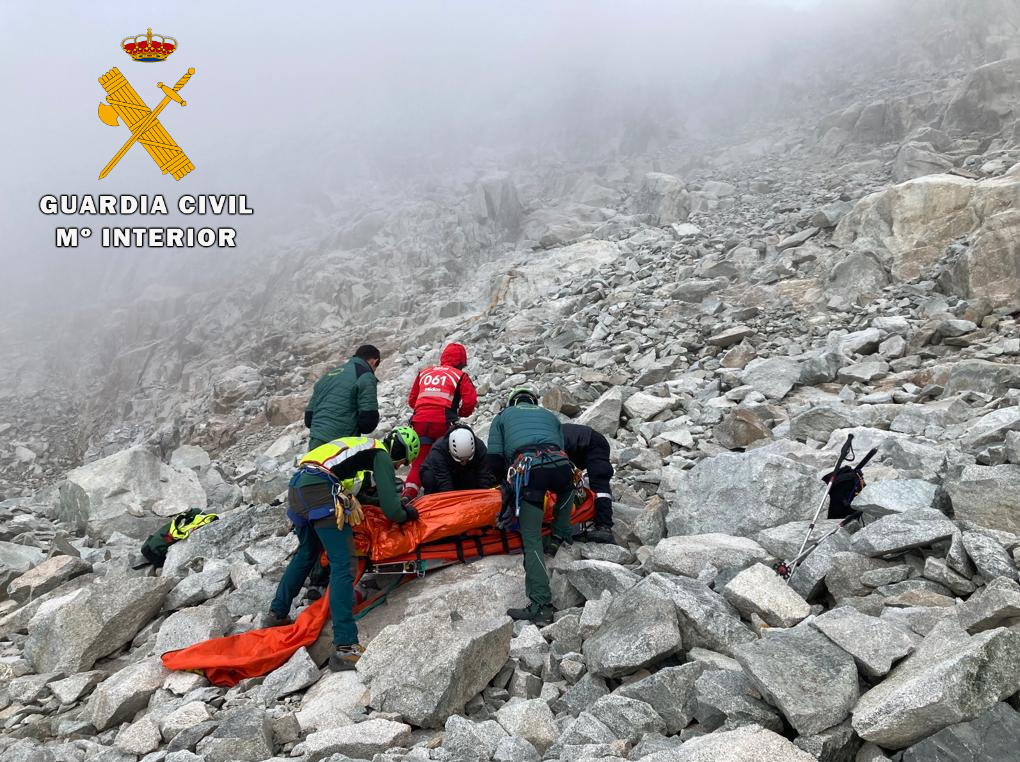 Complicado rescate de un montañero en Benasque Complicado rescate de un montañero en Benasque