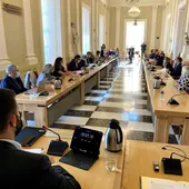 El Pleno del Ayuntamiento de Cáceres aprueba la elaboración de un plan municipal contra el acoso escolar y el ciberacoso El Pleno del Ayuntamiento de Cáceres aprueba la elaboración de un plan municipal contra el acoso escolar y el ciberacoso