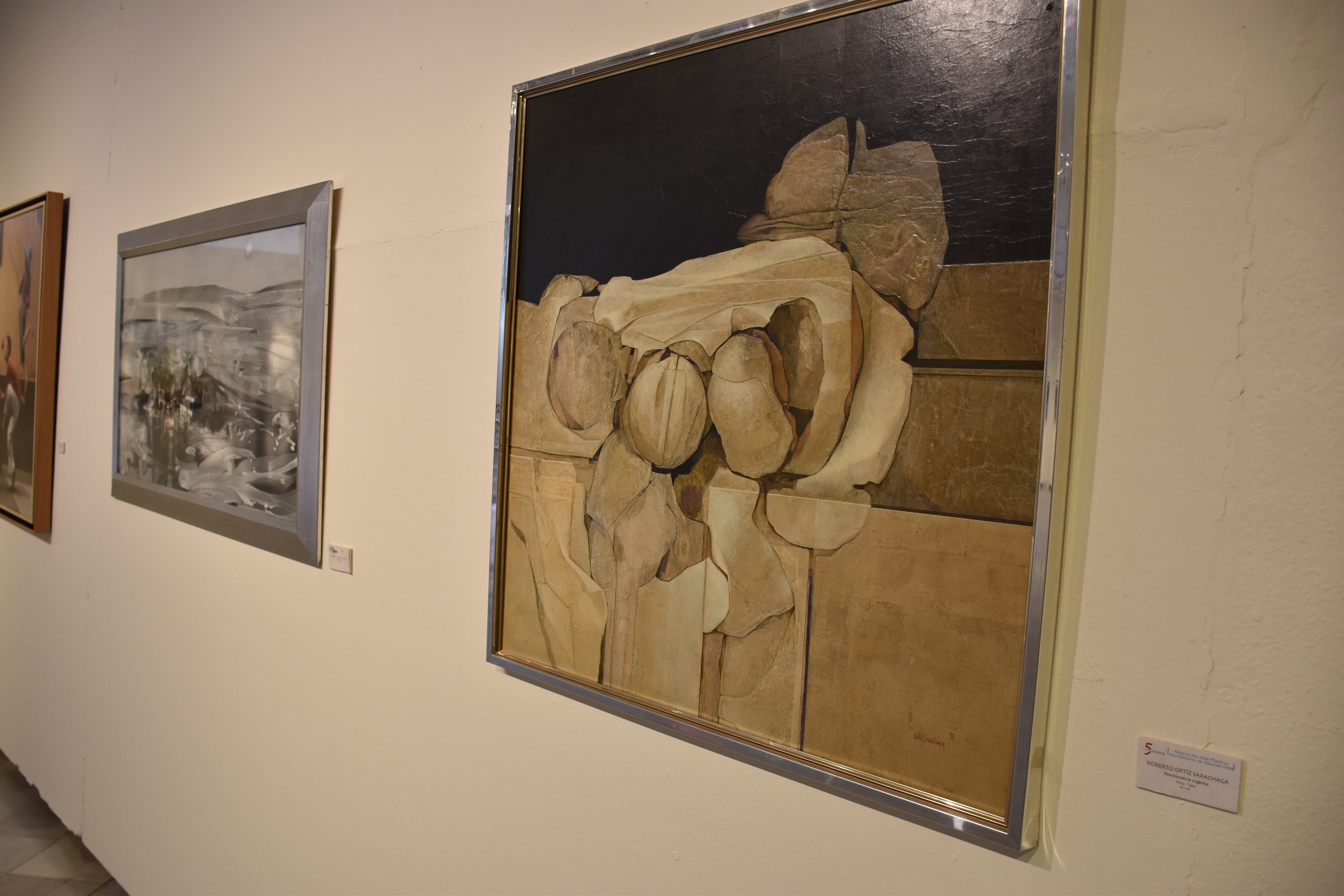 Realismo pictórico y fotográfico en una exposición en el Museo Municipal que puede visitarse hasta el 14 de noviembre Realismo pictórico y fotográfico en una exposición en el Museo Municipal que puede visitarse hasta el 14 de noviembre
