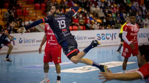 Partido Balonmano Nava Segovia