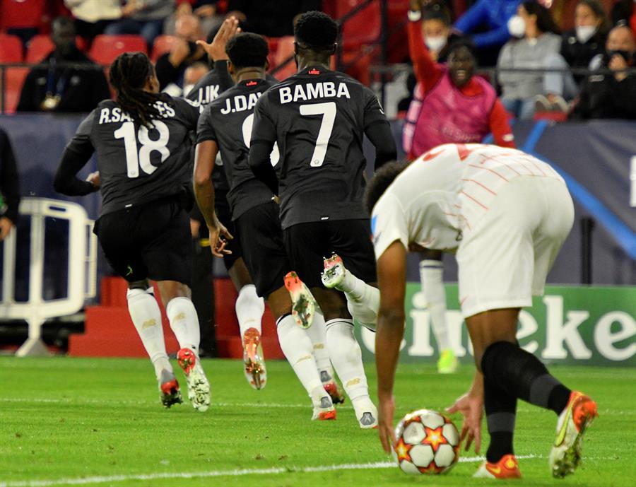 El Sevilla cae ante el Lille y se complica su futuro en Champions El Sevilla cae ante el Lille y se complica su futuro en Champions