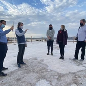 Un grupo de localizadores de producciones cinematográficas visita las turisticas salinas de Torrevieja Un grupo de localizadores de producciones cinematográficas visita las turisticas salinas de Torrevieja