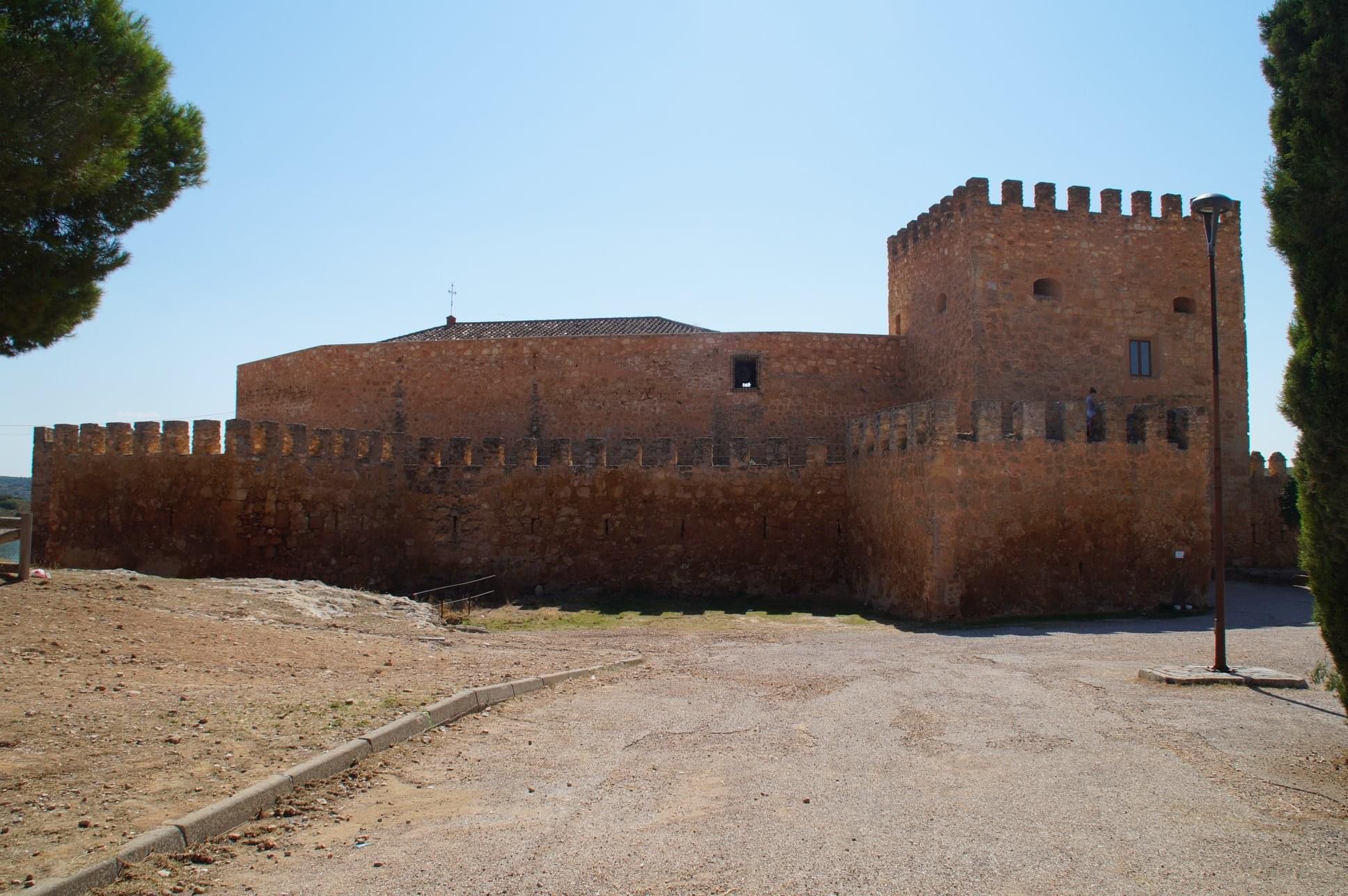 Aprobado el expediente de licitación para la rehabilitación del entorno del Castillo de Peñarroya Aprobado el expediente de licitación para la rehabilitación del entorno del Castillo de Peñarroya