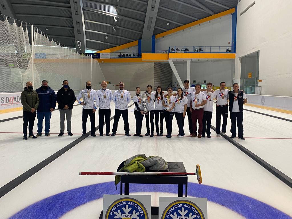 El Jacetania CC se lleva la I Aragón Curling Cup El Jacetania CC se lleva la I Aragón Curling Cup