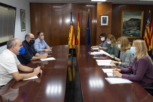 La Diputación y la UJI evalúan el inicio de los programas «Talent Rural» e «Impuls Rural» La Diputación y la UJI evalúan el inicio de los programas «Talent Rural» e «Impuls Rural»