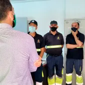 Trece nuevos operarios comienzan a prestar servicio de limpieza viaria en todo el término municipal Trece nuevos operarios comienzan a prestar servicio de limpieza viaria en todo el término municipal