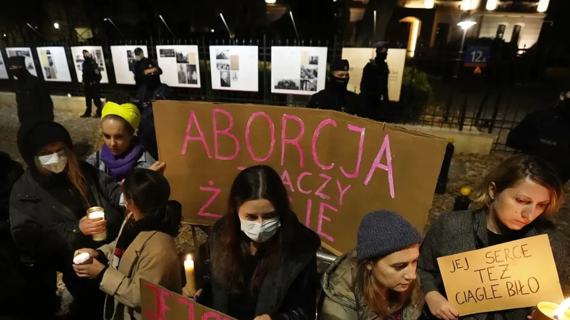 La muerte de una mujer embarazada pone en la diana la nueva ley del aborto en Polonia