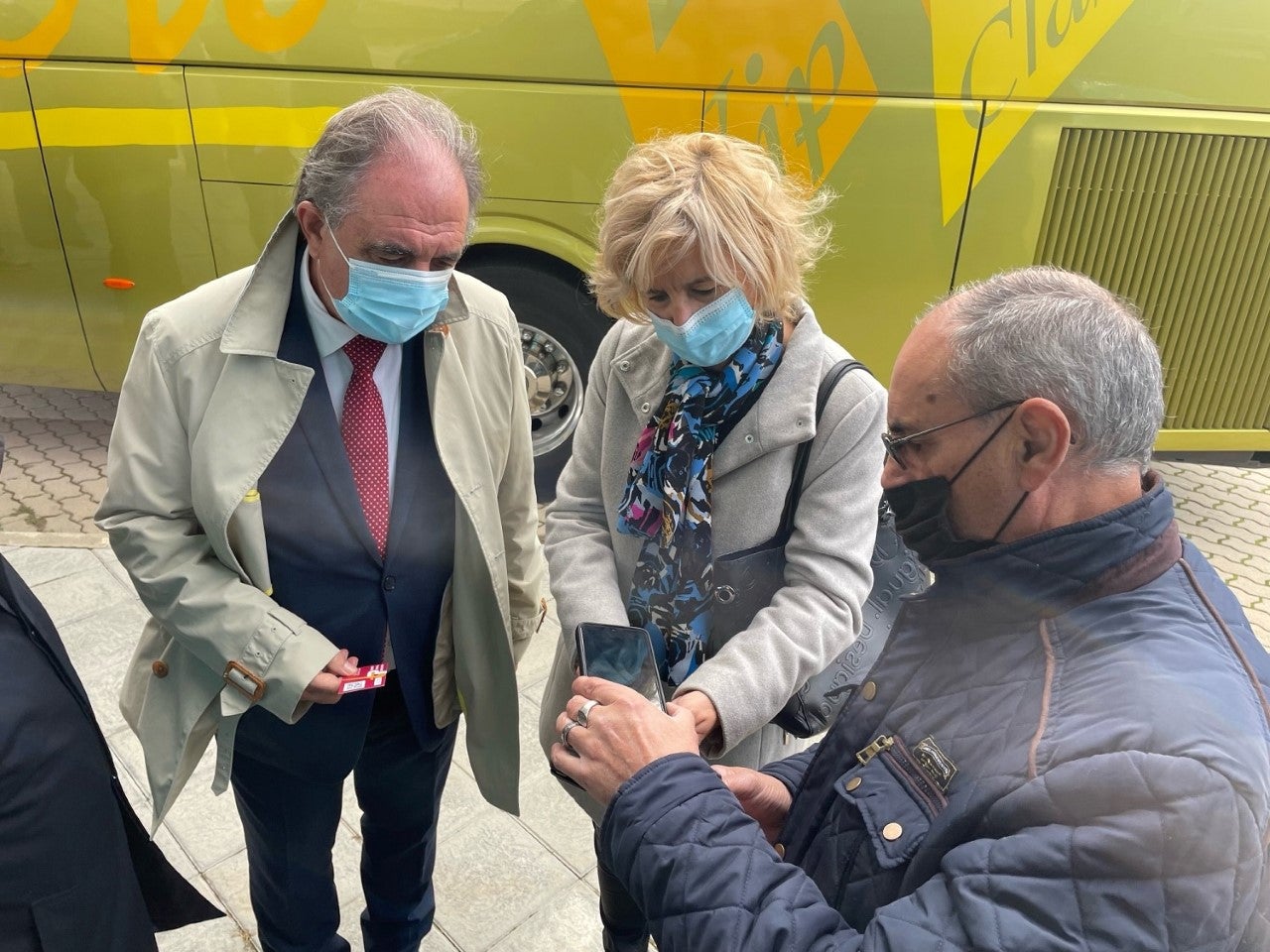 La Junta implanta el bono rural gratuito en la zona de transporte a la demanda de Osorno La Junta implanta el bono rural gratuito en la zona de transporte a la demanda de Osorno