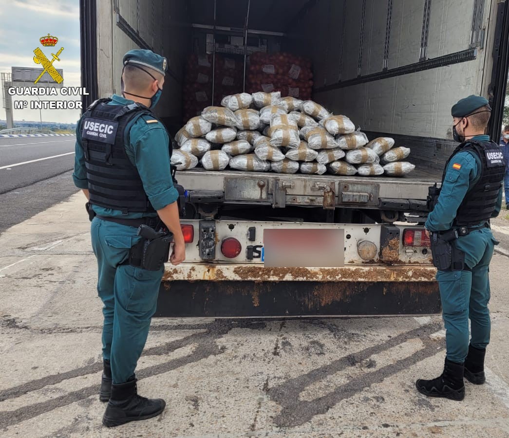 Detenido un camionero en Castellón que transportaba marihuana Detenido un camionero en Castellón que transportaba marihuana