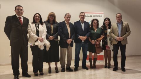 Representantes de El Campello en la gala del Comercio de Sant Joan D&#39;Alacant