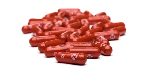 Imagen facilitada por la compañía Merck de su fármaco molnupiravir. Imagen facilitada por la compañía Merck de su fármaco molnupiravir.