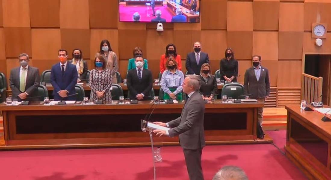 Azcón pide diálogo político para reformar la Romareda Azcón pide diálogo político para reformar la Romareda