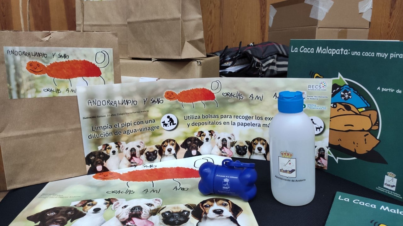 Andorra promueve la recogida de los excrementos Andorra promueve la recogida de los excrementos