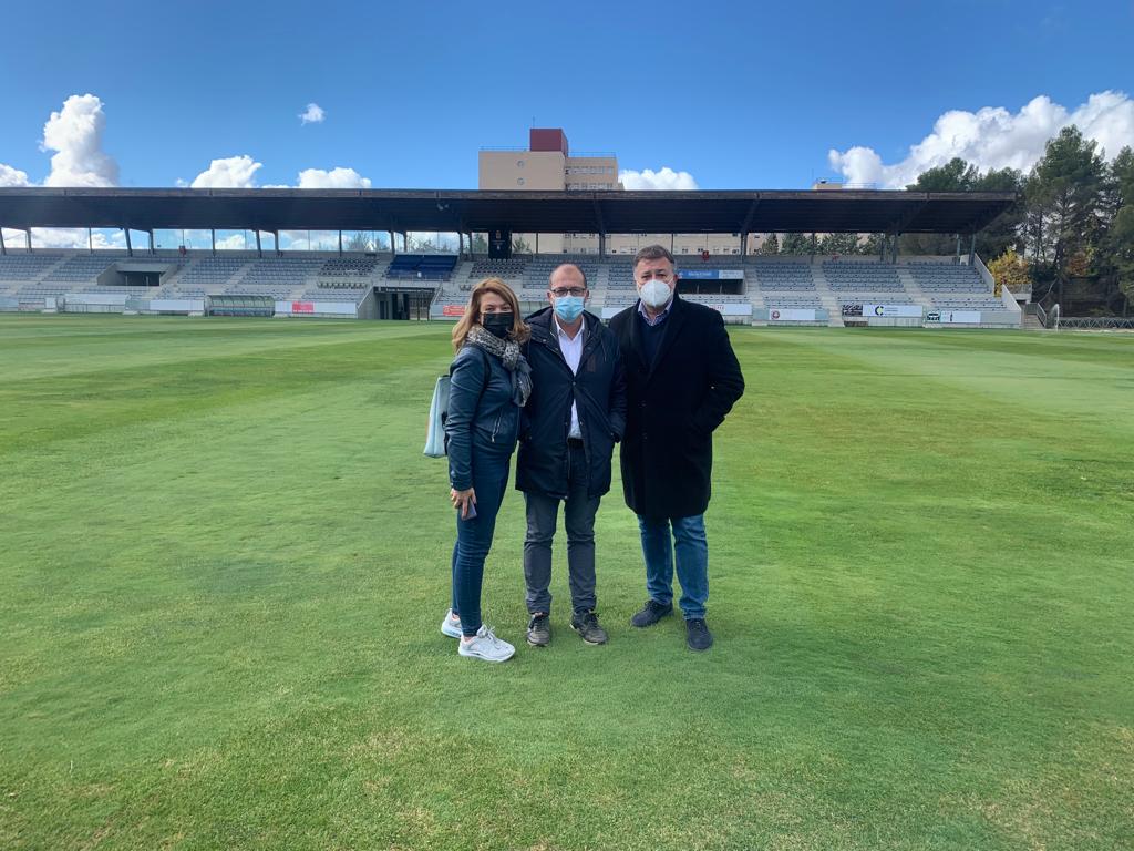 Reparado el césped del estadio municipal de La Fuensanta de Cuenca Reparado el césped del estadio municipal de La Fuensanta de Cuenca